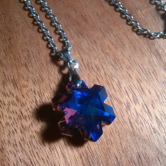 Magic Color Crystal Snowflake Brass Pendant Stainless Steel Necklace - Picture 1 of 16